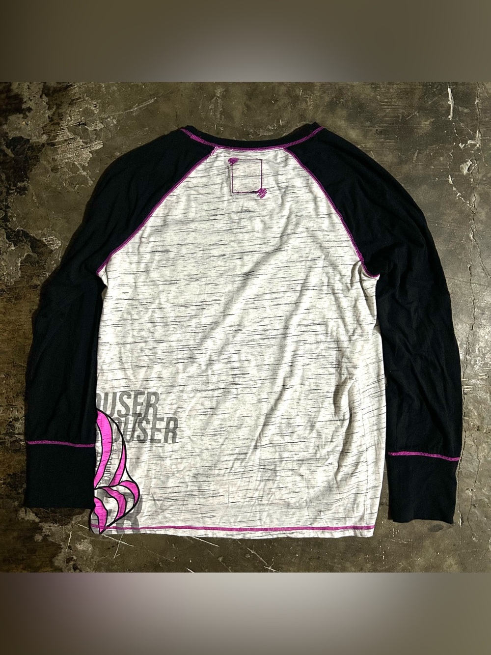 LARGE Official Disney Store Alice in Wonderland Cheshire Cat Raglan Shirt - Picture 6 of 7